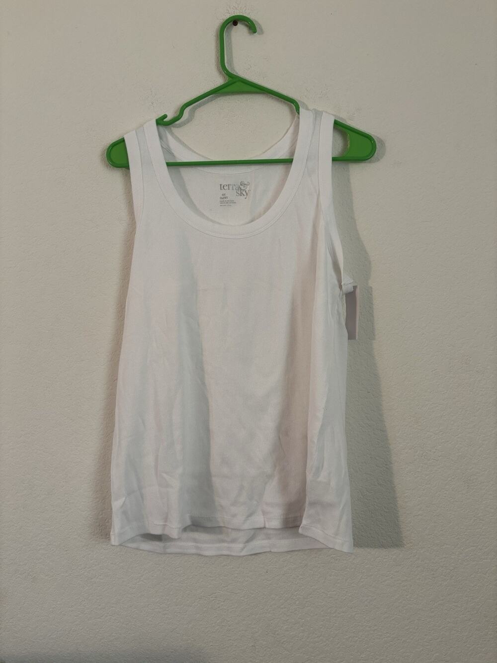 Lot Of 3 Women’s Terra & Sky Tank Tops NWT 14W Blue Red And White New